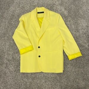 yellow lioness blazer